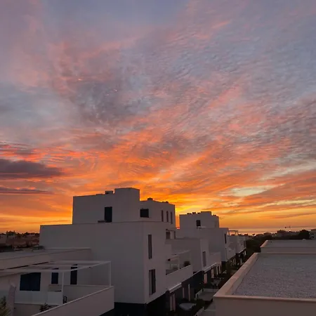 Hola Blanca - Sea, Golf, Chill Apartment